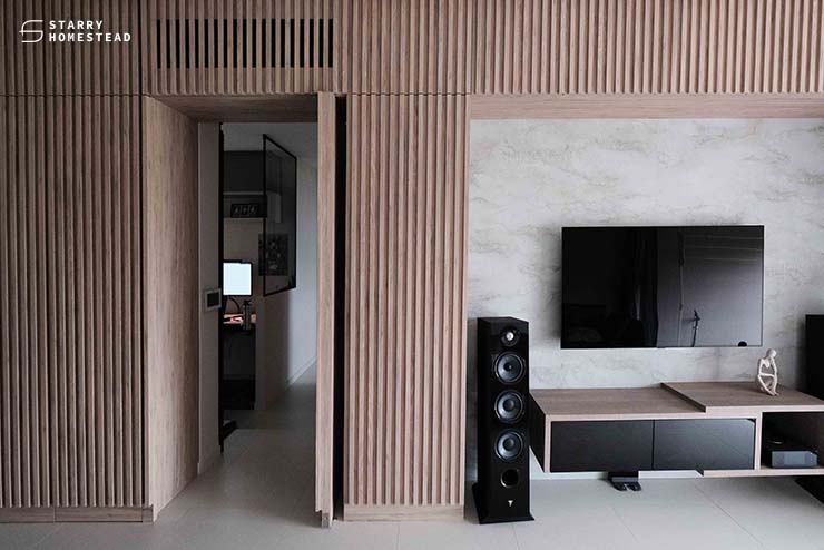 Use natural wood and fibre furniture Condo interior design in Singapore