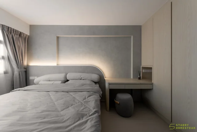 Dark grey walls paired with a wooden wardrobe create a wonderfully relaxed and naturally inspired bedroom.
-
Yishun Riverwalk // Japandi
Designer: Shan Shan
-
#singapore #renovation #interiordesign #sgreno #sgid #sghome #hdb #bto #condo #scandinavian #modern #japandi #wabisabi #bedroom