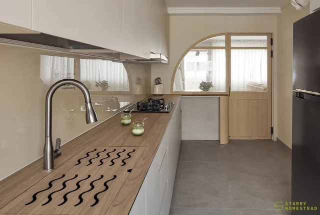 Embrace the zen ambience, feel the balance and harmony while enjoying the cooking experience in a natural setting.
-
697 Hougang // Japandi
Designer: Shirley
-
#starryhomestead #singapore #renovation #interiordesign #qanvast #homematch #hometrust #sghomedecor #interiordesigninspo #sgreno #sgid #sghome #hdb #bto #condo #landed #modern #japandi #scandinavian #kitchen