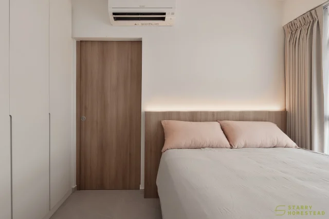 Small space, big impact. Sliding doors for flow, bedhead lighting for calm. It’s all in the details.
-
Punggol Point Crown // Modern Wabi-Sabi
Designer: Chloe
-
#starryhomestead #singapore #renovation #interiordesign #qanvast #homematch #hometrust #sghomedecor #interiordesigninspo #sgreno #sgid #sghome #hdb #bto #condo #landed #modern #wabisabi #minimalist #bedroom #bedroominterior