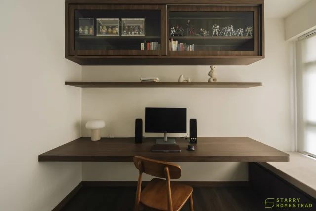 Wood naturally adds calm and cosiness to a room — the perfect touch for any study or work area.
-
Punggol Point Cove // Creamy Muji
-
#starryhomestead #singapore #renovation #interiordesign #qanvast #homematch #hometrust #sghomedecor #interiordesigninspo #sgreno #sgid #sghome #hdb #bto #condo #landed #commercial #scandinavian #modern #minimalist #creamy #muji #studyroom #workingarea #workfromhome