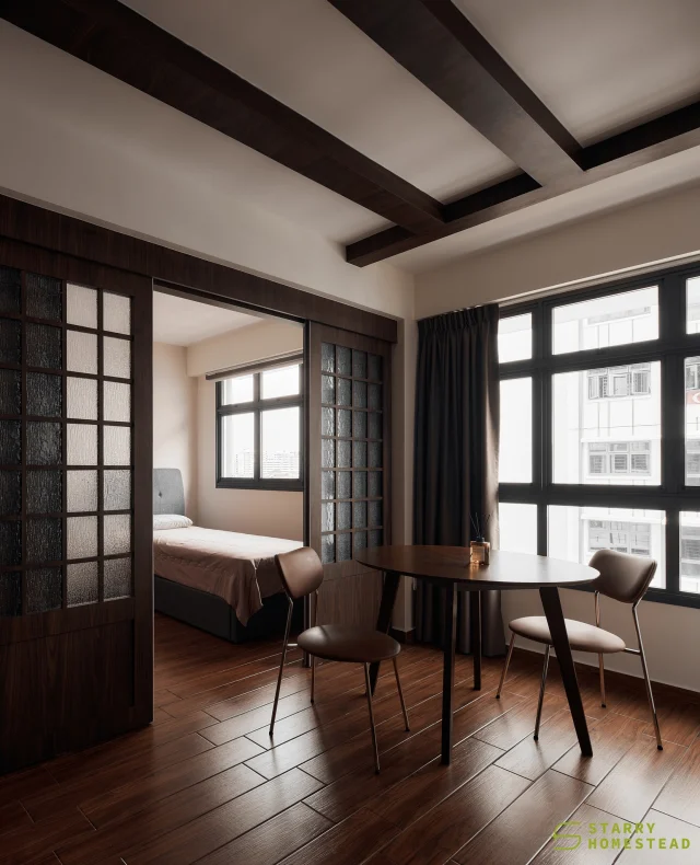 Not your usual Japandi, darker palettes,  woods, and vintage accents bring a nostalgic warmth and refined calm to the space. 
-
Canberra Vista // Retro Japandi 
Designer: Xin Yee
-
#starryhomestead #singapore #renovation #interiordesign #qanvast #homematch #hometrust #sghomedecor #interiordesigninspo #sgreno #sgid #sghome #hdb #bto #condo #landed #modern #scandinavian #retro #japandi #livingroom #diningarea