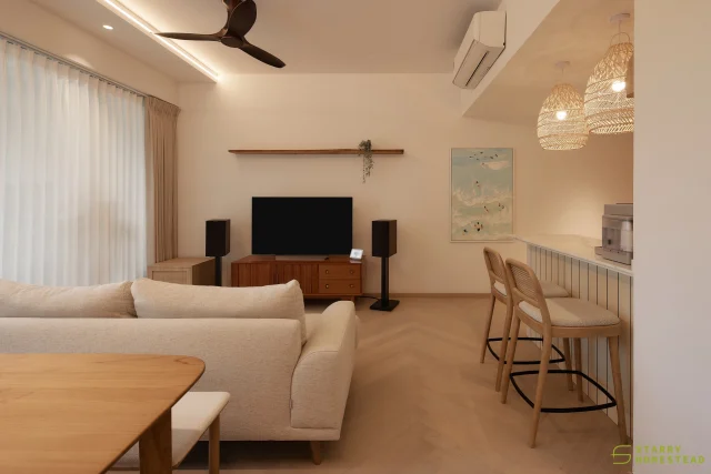 Rustic vibes and breezy natural woods — so inviting, so cosy.
-
Grand Duchess at St. Patrick's // Coastal Farmhouse
Designer: Chloe
-
#starryhomestead #singapore #renovation #interiordesign #qanvast #homematch #hometrust #sghomedecor #interiordesigninspo #sgreno #sgid #sghome #hdb #bto #condo #landed #commercial #modern #coastal #farmhouse #scandinavian #minimalist #livingroom