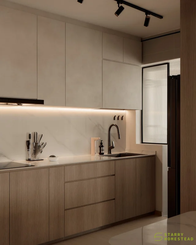 The kitchen blends seamlessly with clean lines and smart design, turning every moment of use into something simple, connected and beautifully functional.
-
Bartley Beacon // Wabi-Sabi
Designer: Xiao Min
-
#starryhomestead #singapore #renovation #interiordesign #qanvast #homematch #hometrust #sghomedecor #interiordesigninspo #sgreno #sgid #sghome #hdb #bto #condo #landed #commercial #modern #wabisabi #creamystyle #kitchen #openconcept