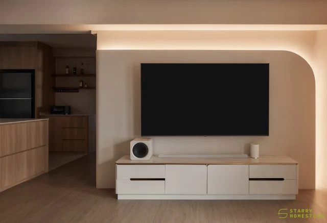 Curved TV wall with backlighting, creating a soft and elegant ambience that makes the living room feel welcoming and comfortable.
-
Parc Clover @ Tengah // Muji
Designer: Christine
-
#starryhomestead #singapore #renovation #interiordesign #qanvast #homematch #hometrust #sghomedecor #interiordesigninspo #sgreno #sgid #sghome #hdb #bto #condo #landed #commercial #modern #muji #japandi #scandinavian #minimalist #livingroom #tvwall